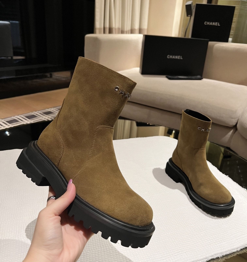Ch*el high heels
